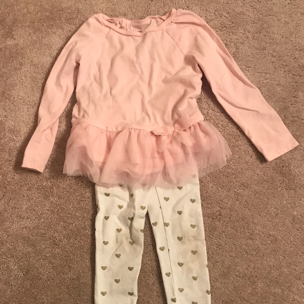 Carters outfit size 3T